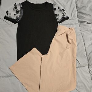 Girls 2 Piece Outfit Black Top Floral Sleeves‎ Tan Elastic Waist Pants Size 10